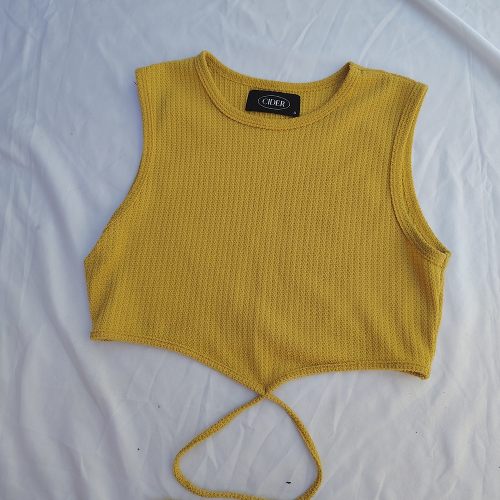 Cider Yellow Sleeveless Crop Top